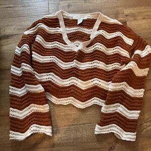 Altar’d State Textured Brown and Cream Sweater Size M